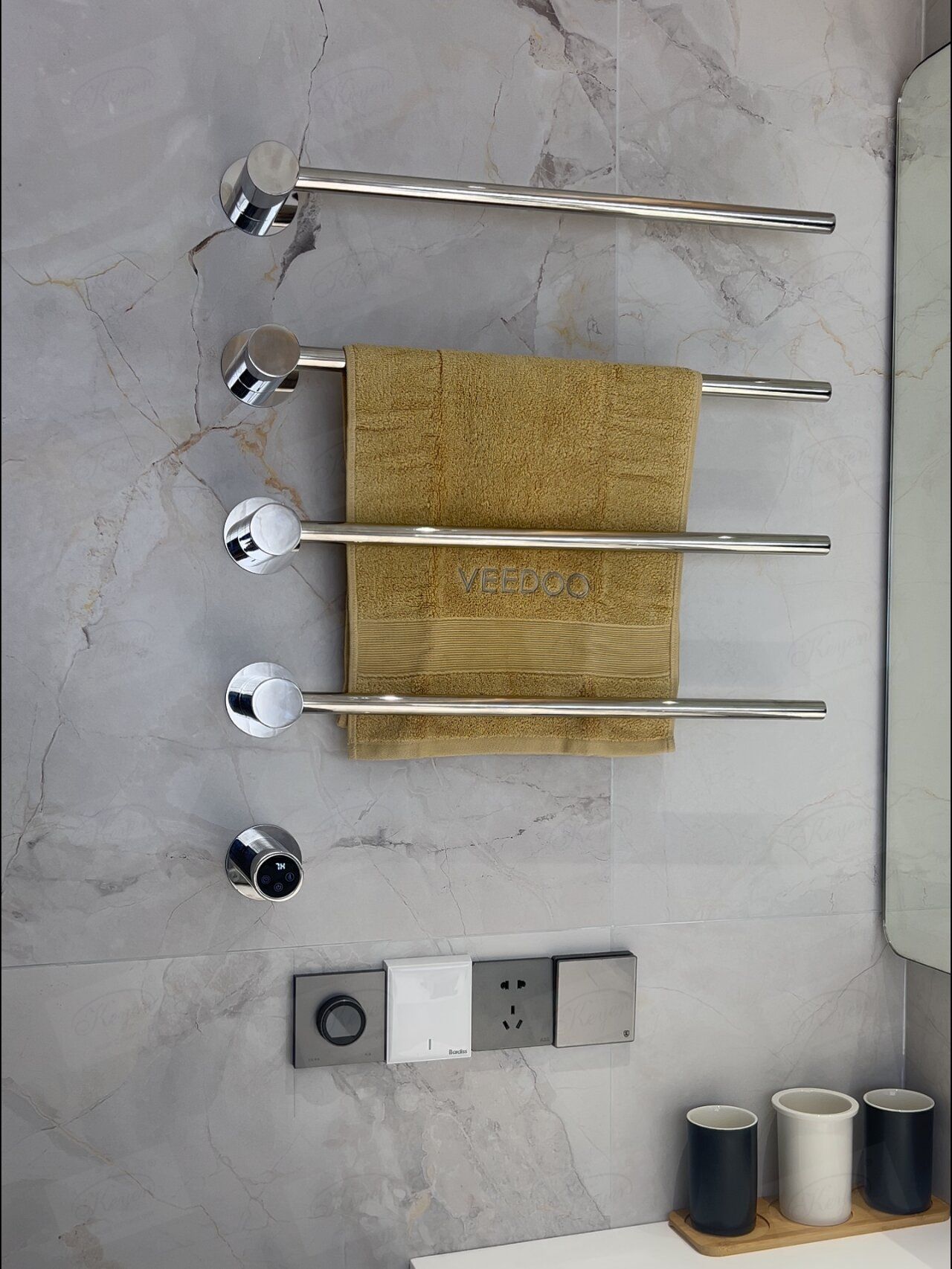 Giá treo sấy khăn BTW-A1 tự động thông minh - Ảnh 2