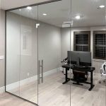 CỬA KÍNH THỦY LỰC,BÁO GIÁ THI CÔNG TRỌN GÓI